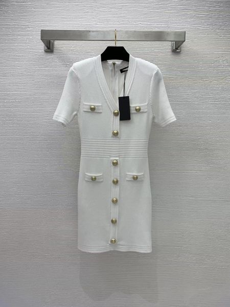 milan runway dress 2022 spring summer short sleeve v neck fashion designer sundress brand same style dress 407-10, Black;pink
milan runway dress 2022 spring summer short sleeve v neck fashion designer sundress brand same style dress 407-10, Black;pink