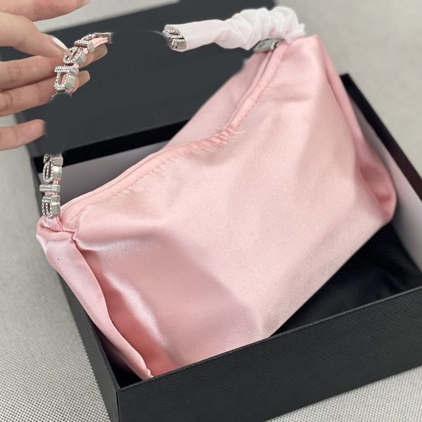 diamond bag nylon lady luxury designer brand fashion shoulder bags handbags women letter purse phone bag wallet
diamond bag nylon lady luxury designer brand fashion shoulder bags handbags women letter purse phone bag wallet