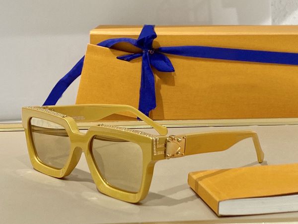 accessories millionaire 1165 sunglasses for famous able classic retro luxury eyeglass design, Silver
accessories millionaire 1165 sunglasses for famous able classic retro luxury eyeglass design, Silver