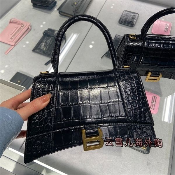 balenciga hourglasss handbags balenciga designer balenciga hourglass crocodile embossed shoulder bag diagonal straddle hourglass b
balenciga hourglasss handbags balenciga designer balenciga hourglass crocodile embossed shoulder bag diagonal straddle hourglass b