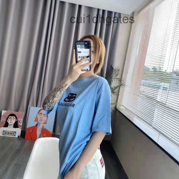 2022 designer bb t shirt and shirts short sleeved t-shirt women's cotton paris lock loose fashion summer v, White;black
2022 designer bb t shirt and shirts short sleeved t-shirt women's cotton paris lock loose fashion summer v, White;black