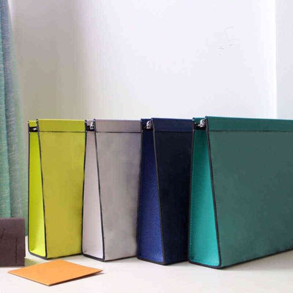 3adesigner fashion luxury purses men pochette voyage handbag designer travel toiletry pouch men clutch bag women cosmetic bags
3adesigner fashion luxury purses men pochette voyage handbag designer travel toiletry pouch men clutch bag women cosmetic bags
