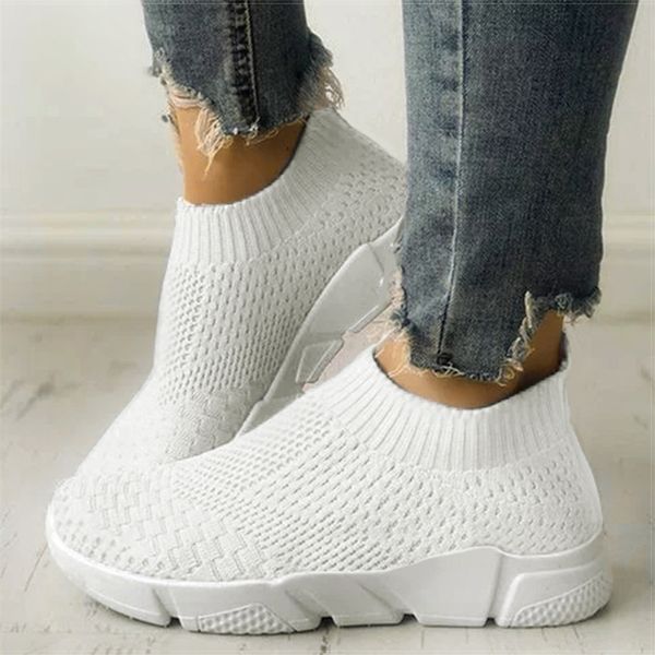 slip on white for vulcanize basket femme super light women casual shoes y 220714, Black;brown
slip on white for vulcanize basket femme super light women casual shoes y 220714, Black;brown