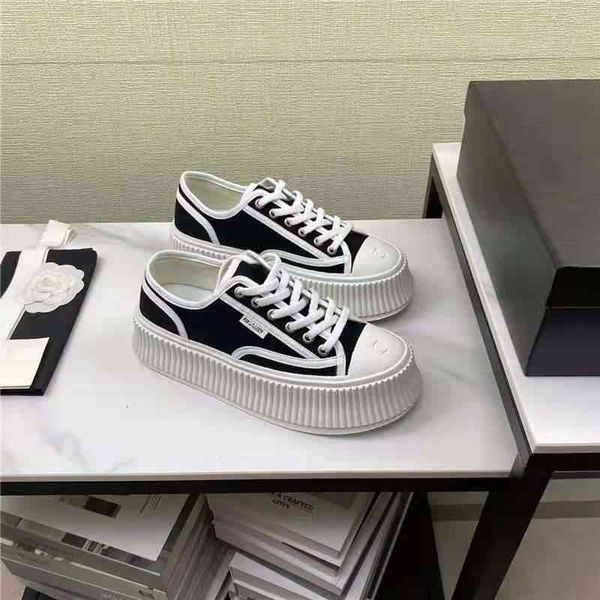 dress shoes small fragrant biscuit shoes round head casual women's board thick bottom increased versatile single muffin canvas pin5, Black
dress shoes small fragrant biscuit shoes round head casual women's board thick bottom increased versatile single muffin canvas pin5, Black