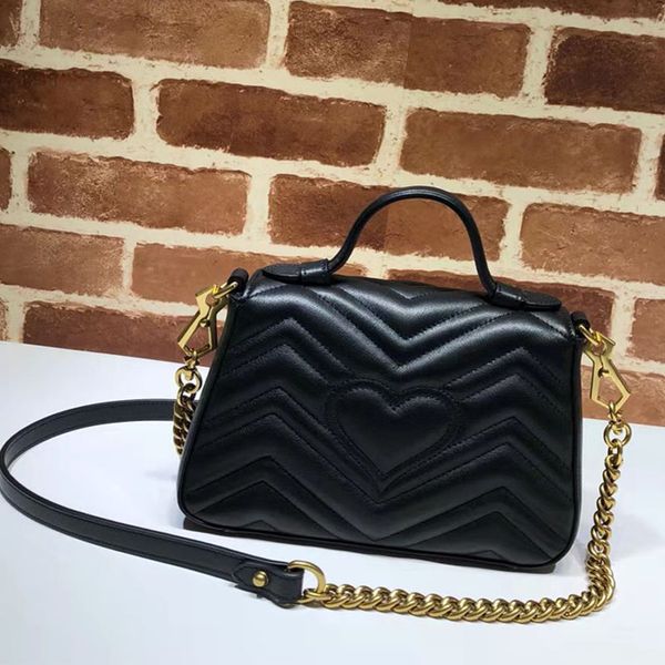elling genuine leather crossbody handbags lady messenger bags plain metallic thread sequins sequined letter hasp soft flap canvas, Red;black
elling genuine leather crossbody handbags lady messenger bags plain metallic thread sequins sequined letter hasp soft flap canvas, Red;black
