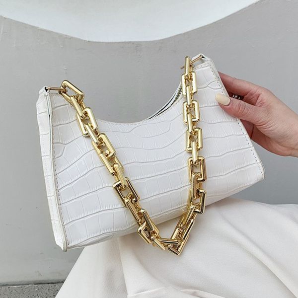 crocodile pattern zipper handbags new fashion texture embossed lacquer shoulder bag simple and small square bags for women 2022
crocodile pattern zipper handbags new fashion texture embossed lacquer shoulder bag simple and small square bags for women 2022