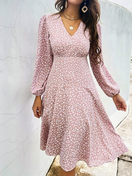 ditsy floral lantern sleeve a-line dress 70in#, Black;gray 
ditsy floral lantern sleeve a-line dress 70in#, Black;gray