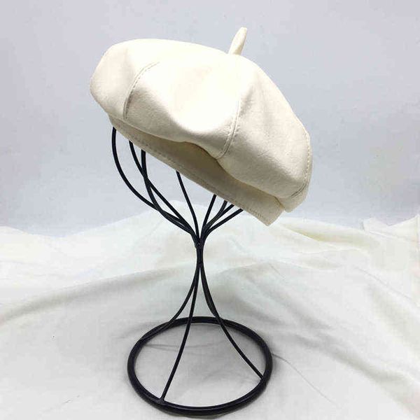 new ladies fascinating black white warm winter hat chic leather french beret show fashion double layer women beret hats cap j220722, Blue;gray
new ladies fascinating black white warm winter hat chic leather french beret show fashion double layer women beret hats cap j220722, Blue;gray