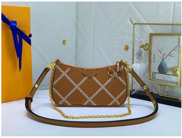 origina monograms embossed easy pouch on strap bag handbag women messenger handbags water ripples tote pochette chain shoulder crossbody bag
origina monograms embossed easy pouch on strap bag handbag women messenger handbags water ripples tote pochette chain shoulder crossbody bag