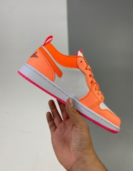 shoes qulaity 1 low mens basketball 1s utility gs pink white apricot orange men women sneakers trainers dj0530-801 size 36-45
shoes qulaity 1 low mens basketball 1s utility gs pink white apricot orange men women sneakers trainers dj0530-801 size 36-45