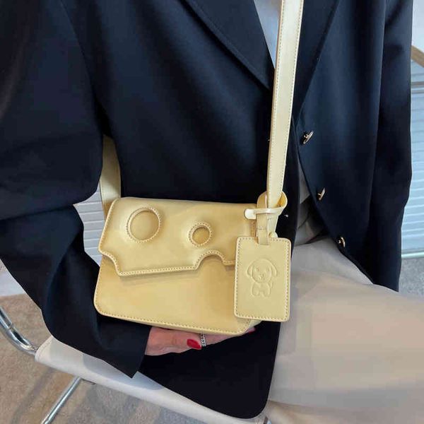 fashion new ladies luxury brand bag designer sweet chee small girl cross versatile foreign style ins one shoulder square
fashion new ladies luxury brand bag designer sweet chee small girl cross versatile foreign style ins one shoulder square