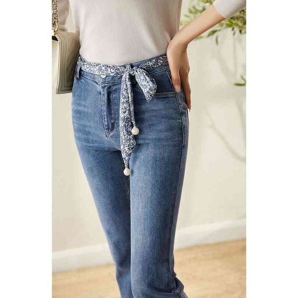 women's jeans silk scarf belt micro flared pants women's spring style temperament washed elastic denim, Blue
women's jeans silk scarf belt micro flared pants women's spring style temperament washed elastic denim, Blue