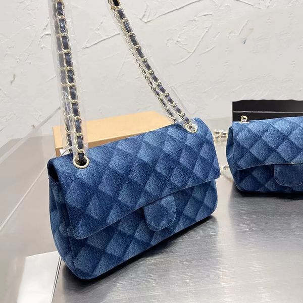ly 22ss womens classic mini flap denim three-dimensional plaid bags gold metal hardware matelasse crossbody shoulder purse sacoche pochette
ly 22ss womens classic mini flap denim three-dimensional plaid bags gold metal hardware matelasse crossbody shoulder purse sacoche pochette