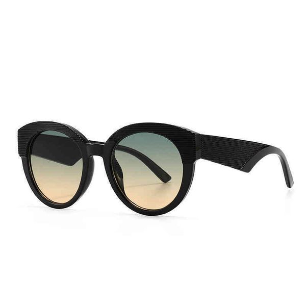 904 modern rock trend sunglass ins singer star same color sunglass female, White;black
904 modern rock trend sunglass ins singer star same color sunglass female, White;black
