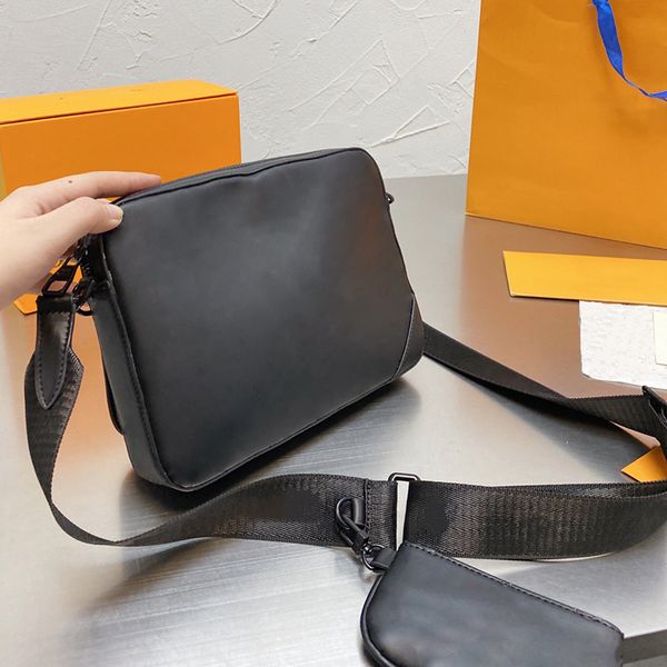 fashion men shoulder bags luxury designer cross body handbags women crossbody bag 3 pieces set canvas leather chain handbag letter embossing
fashion men shoulder bags luxury designer cross body handbags women crossbody bag 3 pieces set canvas leather chain handbag letter embossing