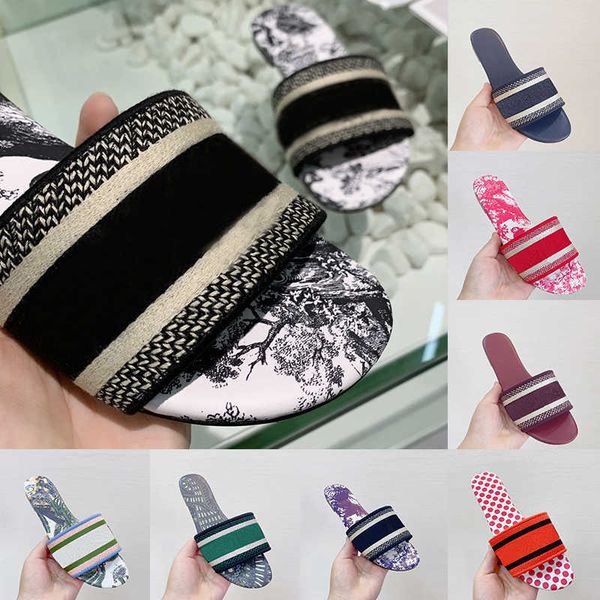 yucheng01 trend designer sandals for women ladies slides low heels platform embroidered floral brocade scuffs flip flops flats letters shoes, Black
yucheng01 trend designer sandals for women ladies slides low heels platform embroidered floral brocade scuffs flip flops flats letters shoes, Black
