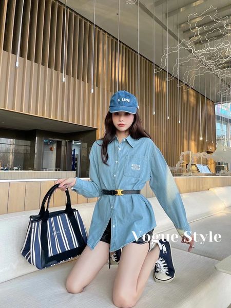 women's blouses & shirts designer 2022 spring new washed cotton denim shirt with lg sleeves the outside and medium jacket inside belt h, White
women's blouses & shirts designer 2022 spring new washed cotton denim shirt with lg sleeves the outside and medium jacket inside belt h, White