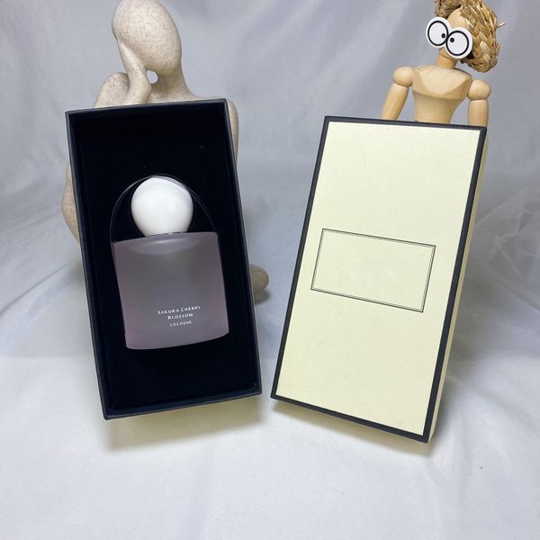 lady perfume spring limited cherry blossom spray 100ml edc highest quality and fast delivery
lady perfume spring limited cherry blossom spray 100ml edc highest quality and fast delivery