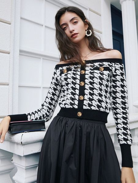 off shoulder houndstooth pattern sweater c1fm#, White;black
off shoulder houndstooth pattern sweater c1fm#, White;black
