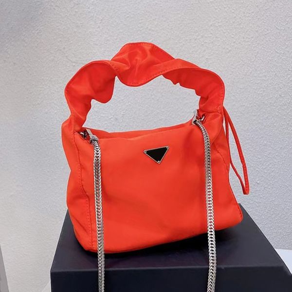 luxurys designers bags casual clutch women fashion bread postman canvas bag portable handbag shoulder bags luxuries handbags orange totes wi
luxurys designers bags casual clutch women fashion bread postman canvas bag portable handbag shoulder bags luxuries handbags orange totes wi