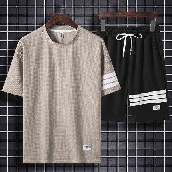 casual sportswear is fashionable and versatile 2022 new loose t-shirt waffle men's suit breathable summer short sleeve fashion shorts, Gray
casual sportswear is fashionable and versatile 2022 new loose t-shirt waffle men's suit breathable summer short sleeve fashion shorts, Gray