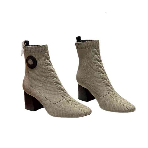 boots high fixed version elastic socks boots women's high heels knitted thin short autumn thick versatile single dark, Black
boots high fixed version elastic socks boots women's high heels knitted thin short autumn thick versatile single dark, Black