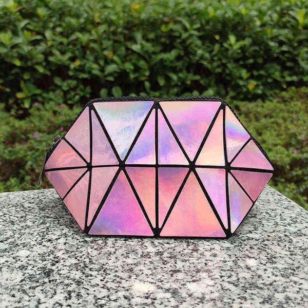net red laser lingge makeup bag female style small portable storage hand change 220518
net red laser lingge makeup bag female style small portable storage hand change 220518