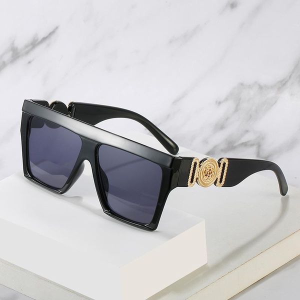 sunglasses vintage oversized 2022 fashion brand design women sun glasses men square travel uv400 eyewearsunglasses, White;black
sunglasses vintage oversized 2022 fashion brand design women sun glasses men square travel uv400 eyewearsunglasses, White;black