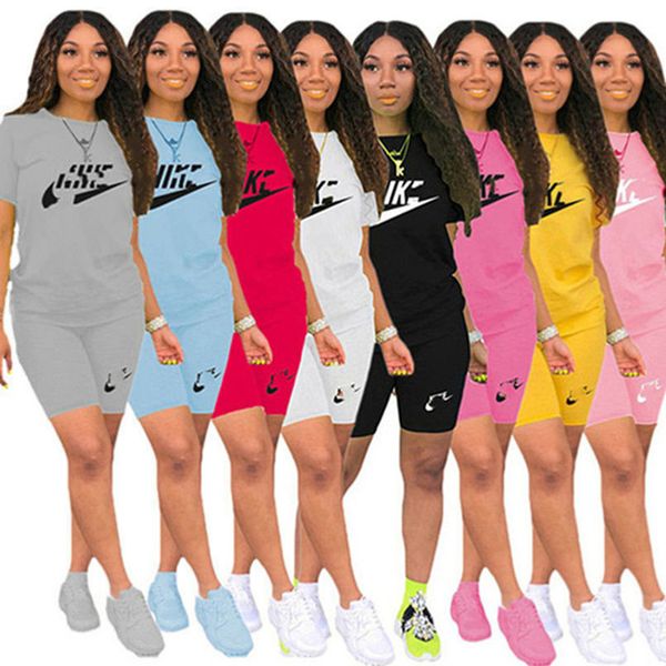 2022 brand women tracksuits short sleeve two piece set t-shirt shorts summer crew neck jogging suit letter solid color outfits fashion casua, Gray
2022 brand women tracksuits short sleeve two piece set t-shirt shorts summer crew neck jogging suit letter solid color outfits fashion casua, Gray