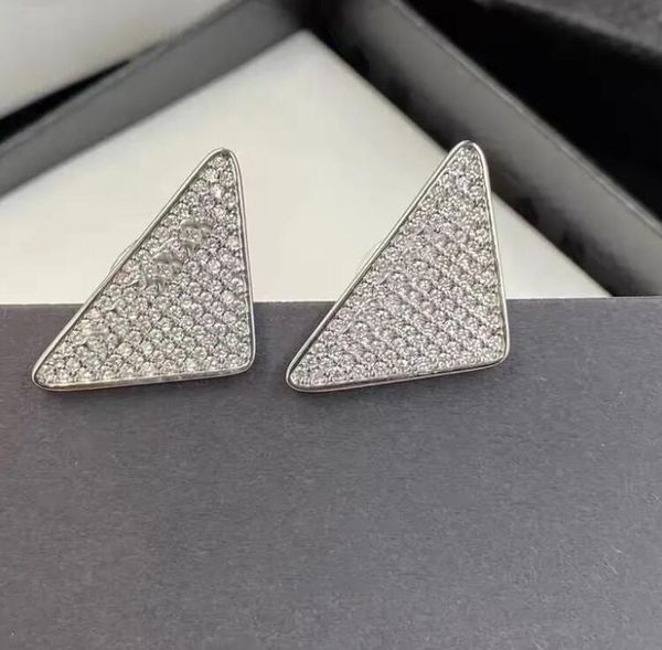 stud ear clip charm luxury jewelry designer original packagingda pjia inverted triangle style earrings with long tassel and oil drop full dr, Golden
stud ear clip charm luxury jewelry designer original packagingda pjia inverted triangle style earrings with long tassel and oil drop full dr, Golden