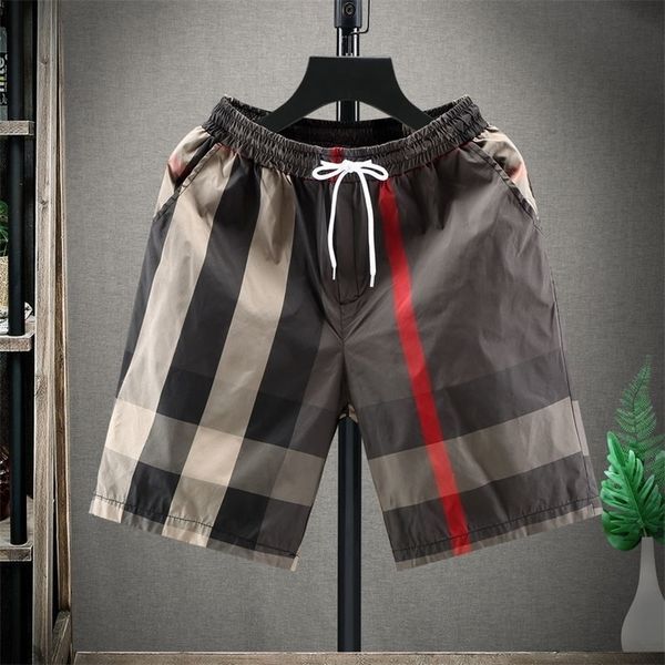 summer casual 5-point shorts men's korean version loose and versatile straight cool trend sports pants 220407, White;black
summer casual 5-point shorts men's korean version loose and versatile straight cool trend sports pants 220407, White;black