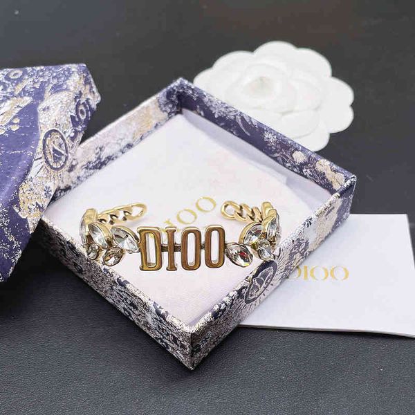 fashion tide brand jewelry new luxury bracelet wholesale family dijia brass letter wheat ear open temperament net red, Silver
fashion tide brand jewelry new luxury bracelet wholesale family dijia brass letter wheat ear open temperament net red, Silver