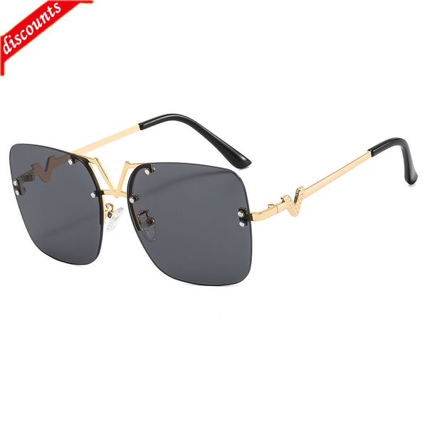 men's women's fashion trend brand sunglasses wholesale new personality big modern, White;black
men's women's fashion trend brand sunglasses wholesale new personality big modern, White;black