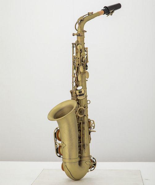 r54 high grade antique eb e-flat alto saxophone sax shell key carve pattern with case gloves cleaning cloth straps brush
r54 high grade antique eb e-flat alto saxophone sax shell key carve pattern with case gloves cleaning cloth straps brush