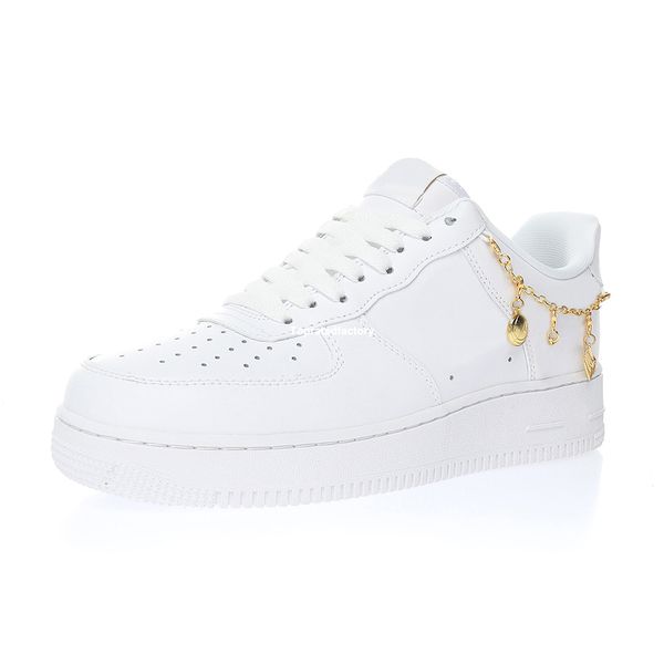 lucky charms white pendant sports shoe for men sneakers mens skates shoes womens sneaker woemen skate dd1525-100, White;red 
lucky charms white pendant sports shoe for men sneakers mens skates shoes womens sneaker woemen skate dd1525-100, White;red