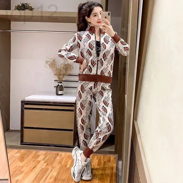 women's tracksuits designer spring and autumn style foreign aging new net red two-piece set leisure 2021 women's knitting set euro, Gray
women's tracksuits designer spring and autumn style foreign aging new net red two-piece set leisure 2021 women's knitting set euro, Gray
