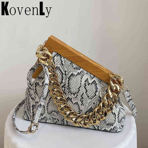 lady handbag luxury designer clutch bag snake pattern wooden clip handbags and purse woman s vintage shoulder 220531 
lady handbag luxury designer clutch bag snake pattern wooden clip handbags and purse woman s vintage shoulder 220531