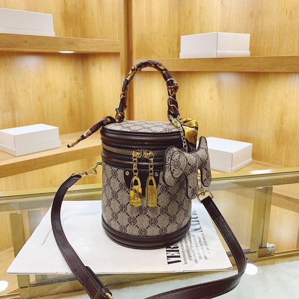 thousand bird grid leopard print designer luxury reading cylinder bag hand bill of lading shoulder crossbody bag
thousand bird grid leopard print designer luxury reading cylinder bag hand bill of lading shoulder crossbody bag