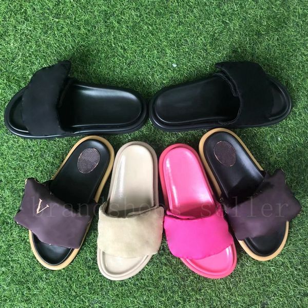 2022 designer slides women pool pillow comfort sliders slipper lady nylon down strap mule anatomic insole men leather flat rubber outsole sl, Black
2022 designer slides women pool pillow comfort sliders slipper lady nylon down strap mule anatomic insole men leather flat rubber outsole sl, Black