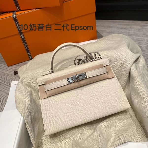 kellybag mini bag 19cm shoulder backpack, luxury goods, women's choice handmade.239
kellybag mini bag 19cm shoulder backpack, luxury goods, women's choice handmade.239