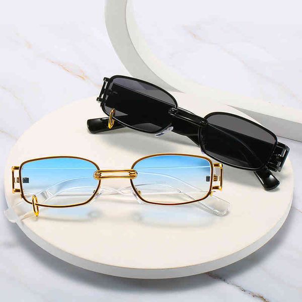 sunglasses 2022 new sunglasses red women sunglasses korean fashion earrings square glasses, White;black
sunglasses 2022 new sunglasses red women sunglasses korean fashion earrings square glasses, White;black