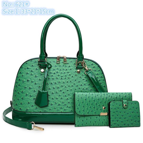 wholesale ladies leather shoulder bags classic embossed handbag street trend solid color leather shell bag three-piece crocodile fashion han
wholesale ladies leather shoulder bags classic embossed handbag street trend solid color leather shell bag three-piece crocodile fashion han