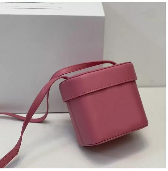 mini carrying case bag cylinder handbags cow leather wallet designer women shoulder bags travel portable storage box girl crossbody coin pur
mini carrying case bag cylinder handbags cow leather wallet designer women shoulder bags travel portable storage box girl crossbody coin pur