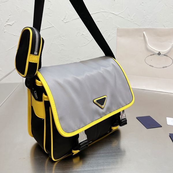 luxury designers classic man shoulder bags high a quality nylon crossbody bags fashion messenger handbag totes luxurys designer bag
luxury designers classic man shoulder bags high a quality nylon crossbody bags fashion messenger handbag totes luxurys designer bag
