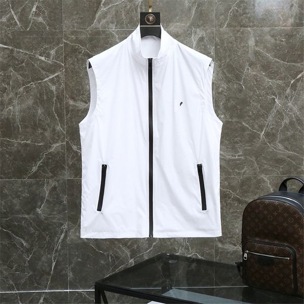 2022luxury down goose vest jacket's canadian style mens designer jacket coat men and women winter men's warm vest's, Black;white
2022luxury down goose vest jacket's canadian style mens designer jacket coat men and women winter men's warm vest's, Black;white