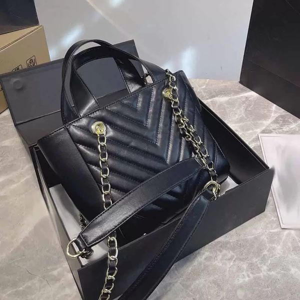 ly fashion ladies mini bags solid color genuine leather designer bags luxury gold-tone metal chain stripes sacoche totes handbags crossbody
ly fashion ladies mini bags solid color genuine leather designer bags luxury gold-tone metal chain stripes sacoche totes handbags crossbody