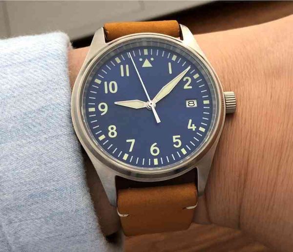 39mm sapphire crystal switzerland c3 luminous japanese nh35a automatic movement waterproof 200m pilot men's watch gr18-21, Slivery;brown
39mm sapphire crystal switzerland c3 luminous japanese nh35a automatic movement waterproof 200m pilot men's watch gr18-21, Slivery;brown
