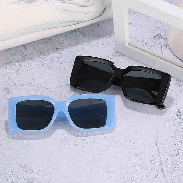 retro 90s shad thick chunky men oversized womens fashion trendy squared vintage sun glass sunglass 2022, White;black
retro 90s shad thick chunky men oversized womens fashion trendy squared vintage sun glass sunglass 2022, White;black