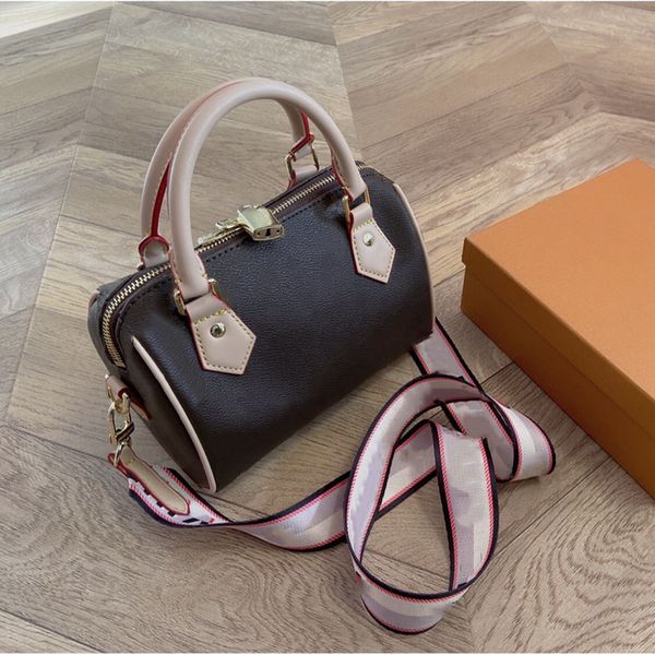 speedy 20 designer bags fashion brown flower shoulder messenger bag luxury leather boston crossbody handbags for women
speedy 20 designer bags fashion brown flower shoulder messenger bag luxury leather boston crossbody handbags for women