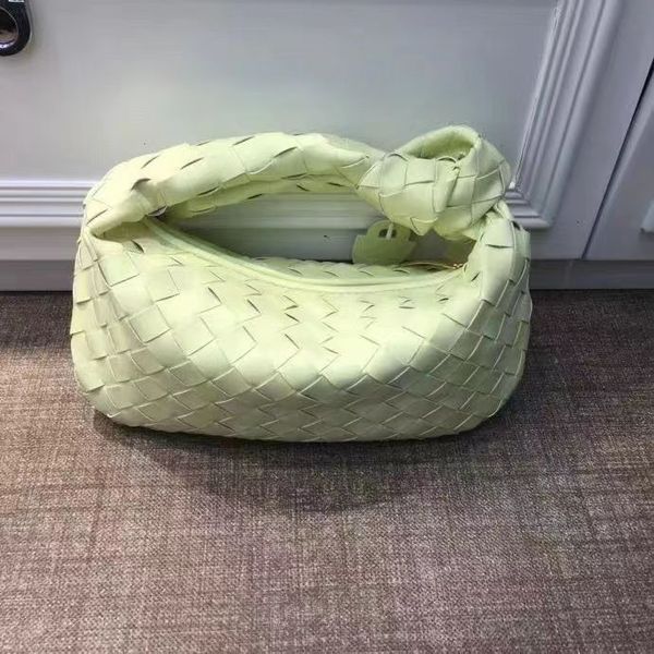 knotted woven bag op44 tide 2022 new temperament versatile fashion personality unique design patent leather cloud hand-held armpit bag
knotted woven bag op44 tide 2022 new temperament versatile fashion personality unique design patent leather cloud hand-held armpit bag